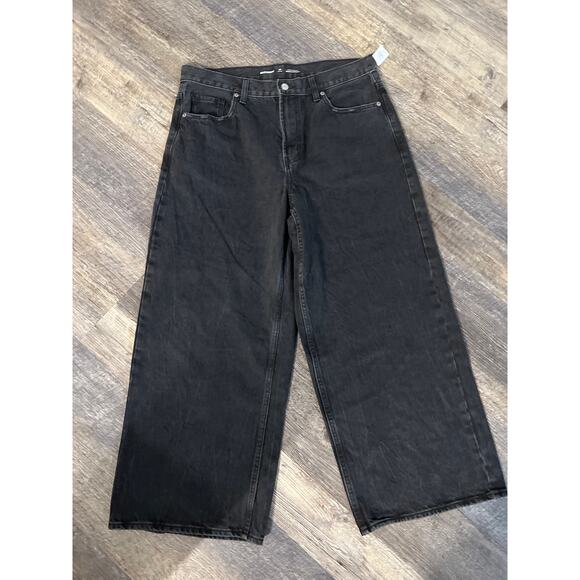 NWT Old Navy size 14P 14 petite black baggy wide leg jeans - Picture 1 of 4